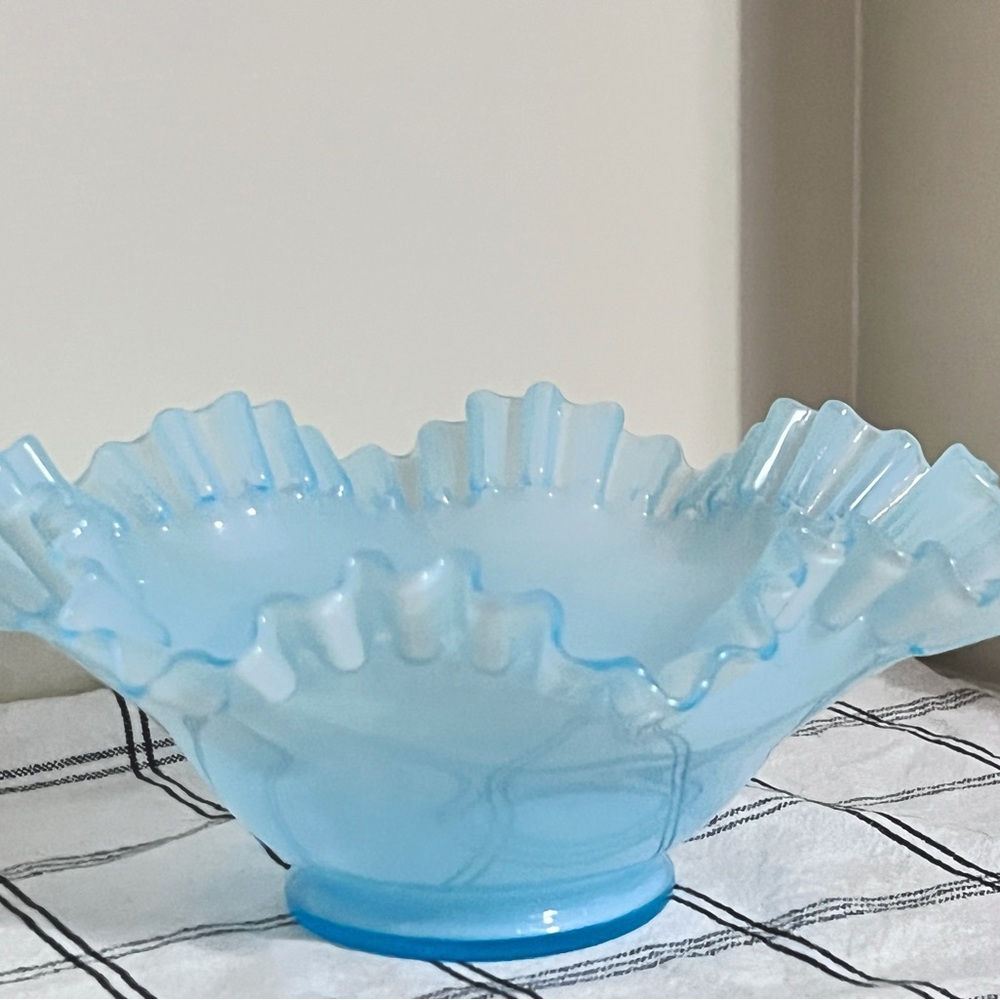 Vintage Fenton Glass Bride’s Bowl